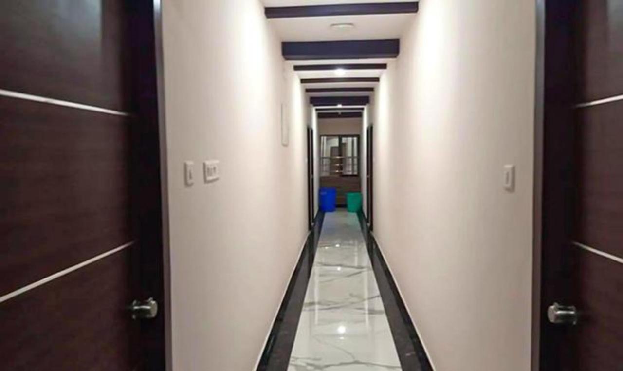 Fabhotel Nb Venkateswara Grand Inn Tirupati Eksteriør bilde